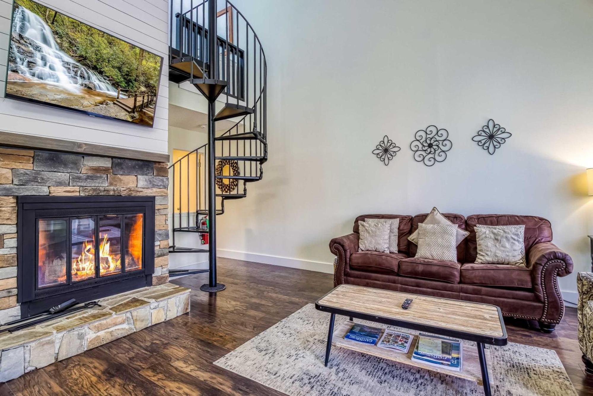 Gatlinburg Mountain Townhome With Pool Access! Экстерьер фото