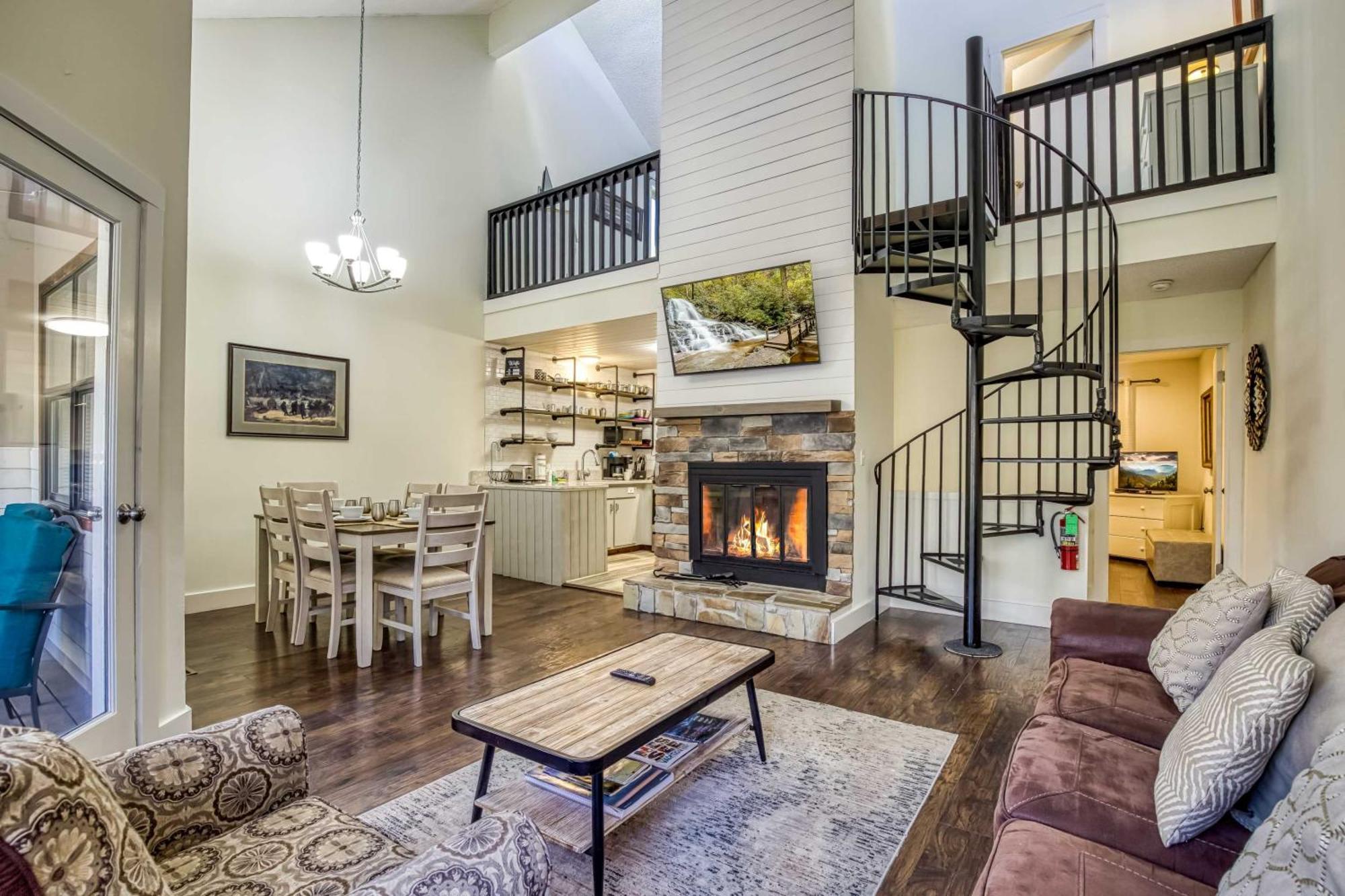 Gatlinburg Mountain Townhome With Pool Access! Экстерьер фото